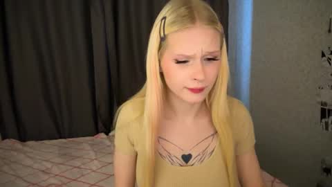 sweetie Lisa3 online show from 15, 1, 2025