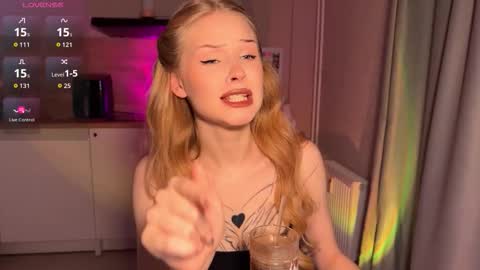 sweetie Lisa3 online show from 23, 2, 2026