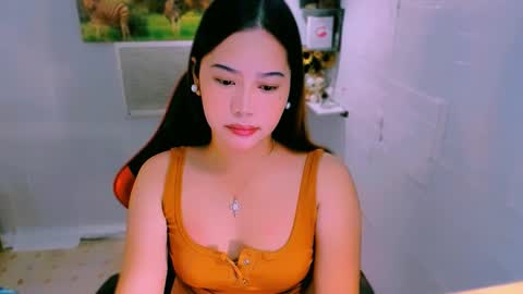 Nicole online show from 26, 10, 2025