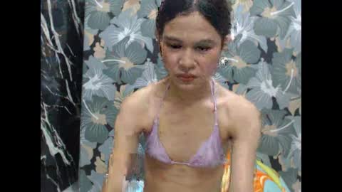 Snapshot of sweetiestkylie chatting on 19, 1, 2025 sweetiestkylie online show from 19, 1, 2025