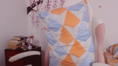 Snapshot of sweetkatik chatting on 25, 9, 2025 karen online show from 25, 9, 2025