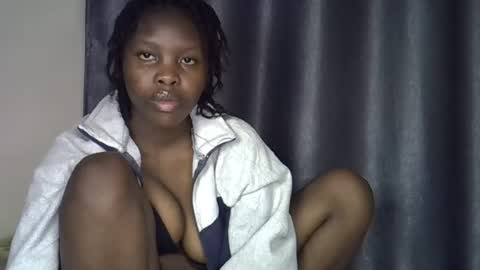 sweetkirrie online show from 11, 7, 2026