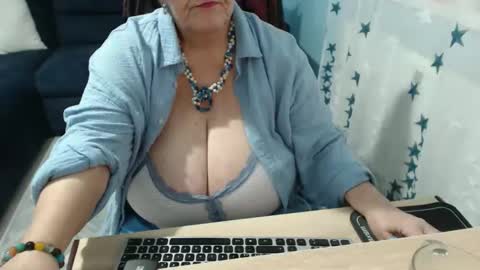 Rebeka online show from 9, 10, 2025