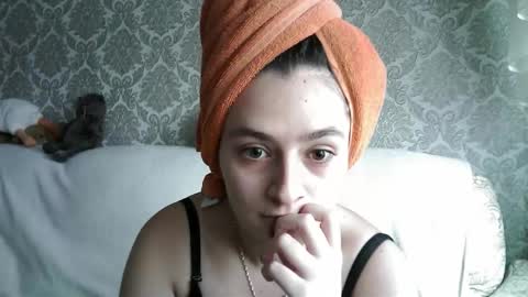 Snapshot of sweetliaison chatting on 30, 10, 2025 sweetliaison online show from 30, 10, 2025