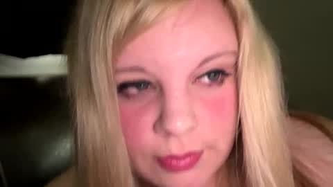 Lisa  online show from 13, 4, 2026