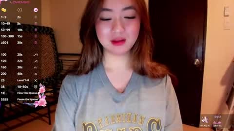 Snapshot of sweetlovepinay04 chatting on 25, 7, 2026 Zoe online show from 25, 7, 2026