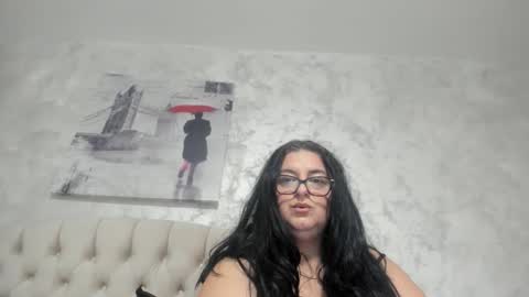 sweetmiki9 online show from 15, 5, 2026