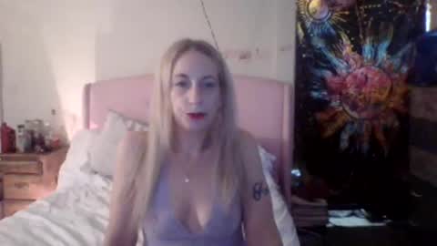 Snapshot of sweetmkb chatting on 24, 2, 2026 Aria online show from 24, 2, 2026