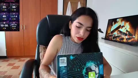 Sweet Mysterious online show from 28, 9, 2025