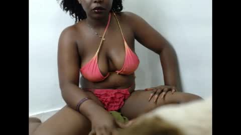 Snapshot of sweetnectarx chatting on 7, 11, 2025 sweetnectarx online show from 7, 11, 2025