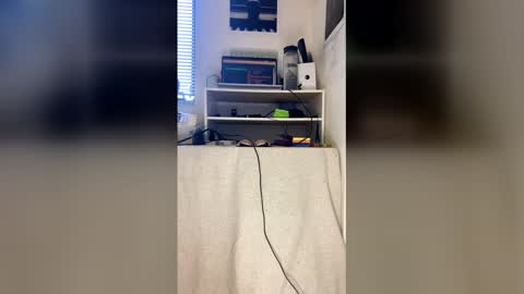 sweetnlow21 online show from 5, 12, 2025