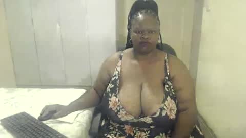 Snapshot of sweetnoziexxx chatting on 8, 1, 2025 sweetnoziexxx online show from 8, 1, 2025
