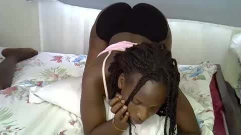 sweetpasion2 online show from 17, 12, 2025