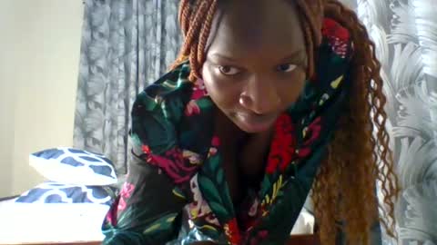 sweetpasion2 online show from 14, 7, 2026