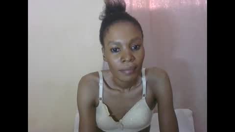 ESTHER online show from 30, 3, 2026