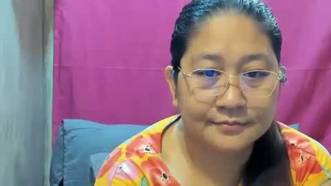 Snapshot of sweetpilipina88 chatting on 9, 12, 2024 MIA online show from 9, 12, 2024