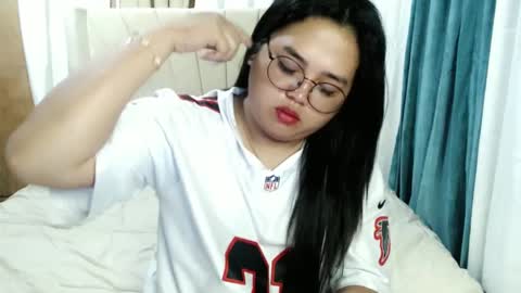Snapshot of sweetprincess_athena chatting on 5, 3, 2025 Princess Ella online show from 5, 3, 2025
