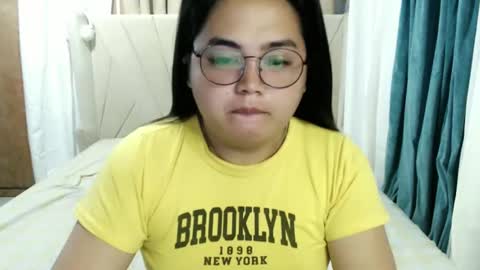 Snapshot of sweetprincess_athena chatting on 12, 3, 2025 Princess Ella online show from 12, 3, 2025