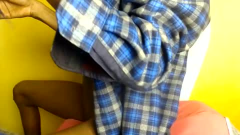 Snapshot of sweetpussy135 chatting on 1, 7, 2026 slim ivy online show from 1, 7, 2026