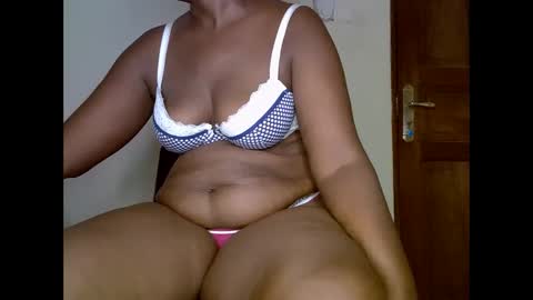 sweetrenne online show from 10, 3, 2025