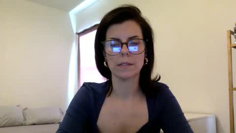 Snapshot of sweetriddance chatting on 25, 11, 2025 sweetriddance online show from 25, 11, 2025