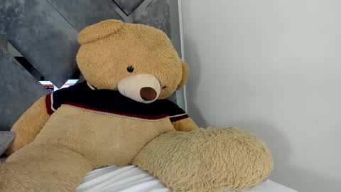 sweetsalome_01 online show from 25, 10, 2025