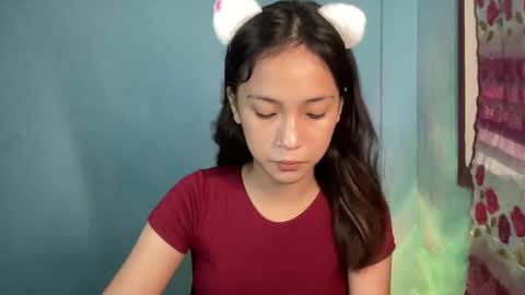 Snapshot of sweetsexy_miax chatting on 29, 10, 2025 Mia online show from 29, 10, 2025