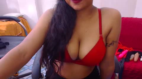 Snapshot of sweetsour18 chatting on 29, 5, 2026 SweetSour online show from 29, 5, 2026
