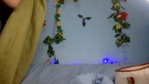 Snapshot of sweetspicypotato chatting on 10, 3, 2025 spicy online show from 10, 3, 2025