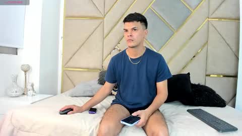 sweetstacy_ online show from 20, 2, 2025