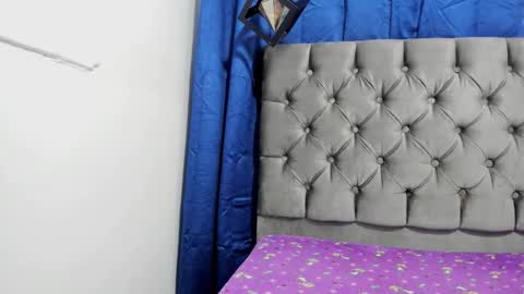 Snapshot of sweett_luna_19 chatting on 14, 1, 2026 sweett_luna_19 online show from 14, 1, 2026