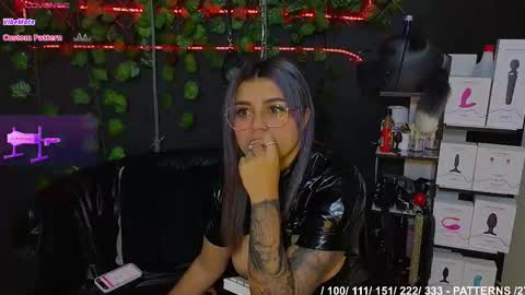 Molly -  INDEPENDENT MODEL online show from 20, 9, 2025