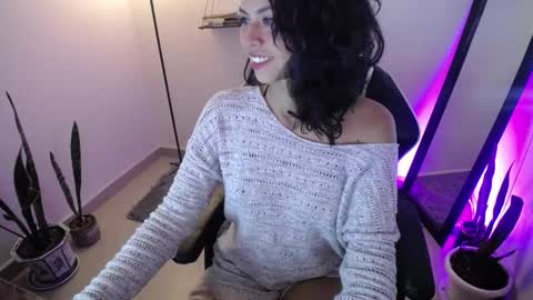 Snapshot of sweettianna chatting on 12, 9, 2025 shamanta Independent modelHelp me reach 100 thumbs up online show from 12, 9, 2025