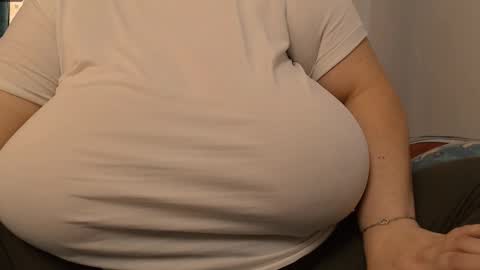 Maya online show from 22, 2, 2025