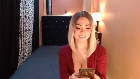 Snapshot of sweettrixiee chatting on 20, 2, 2025 Ms trixiee online show from 20, 2, 2025