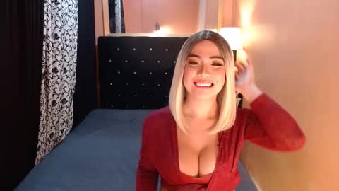 Snapshot of sweettrixiee chatting on 4, 3, 2025 Ms trixiee online show from 4, 3, 2025