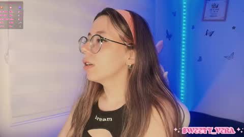 Veronica Independent Model online show from 7, 10, 2025