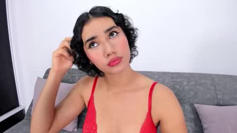 Snapshot of sweettyalondra chatting on 7, 1, 2026 ALONDRA online show from 7, 1, 2026