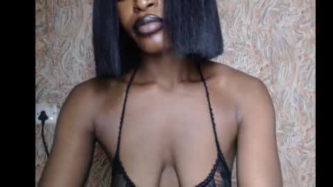 Snapshot of sweetxxboobsx chatting on 13, 9, 2025 sweetxxboobsx online show from 13, 9, 2025