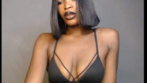 sweetxxboobsx online show from 31, 3, 2026