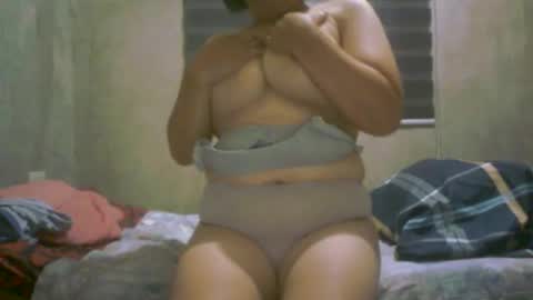 Snapshot of sweety_jhones chatting on 25, 10, 2025 jhones online show from 25, 10, 2025