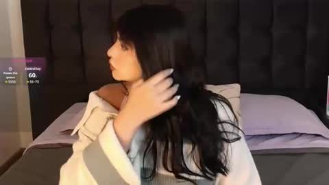 Snapshot of sweety_nicole_ chatting on 22, 10, 2025 sweety nicole 3 online show from 22, 10, 2025