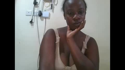 sweetyass25 online show from 12, 9, 2025