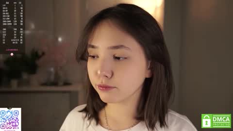 Snapshot of sweetyoops chatting on 12, 11, 2025 Astrid online show from 12, 11, 2025