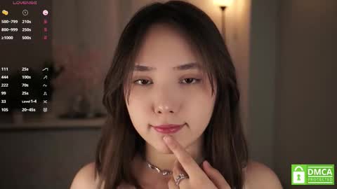 Snapshot of sweetyoops chatting on 19, 11, 2025 Astrid online show from 19, 11, 2025