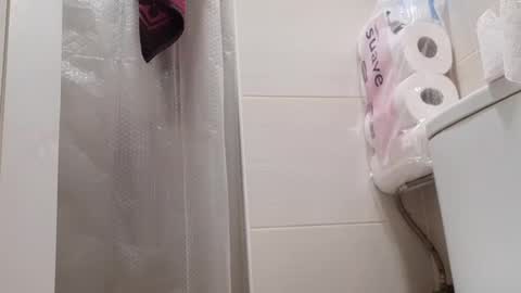 Snapshot of sweetywhity2 chatting on 1, 1, 2025 Silvia online show from 1, 1, 2025