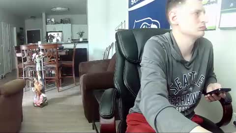 Snapshot of swelteringk chatting on 12, 7, 2026 Kile online show from 12, 7, 2026