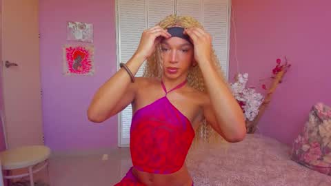 Snapshot of swettcabol chatting on 5, 10, 2025 swettcabol online show from 5, 10, 2025