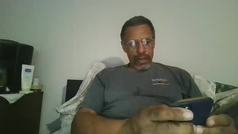 Snapshot of swimmerbod2495 chatting on 8, 3, 2026 swimmerbod2495 online show from 8, 3, 2026