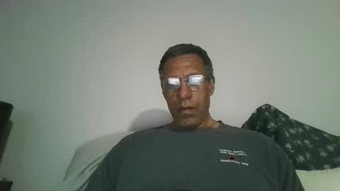 swimmerbod2495 online show from 11, 5, 2026